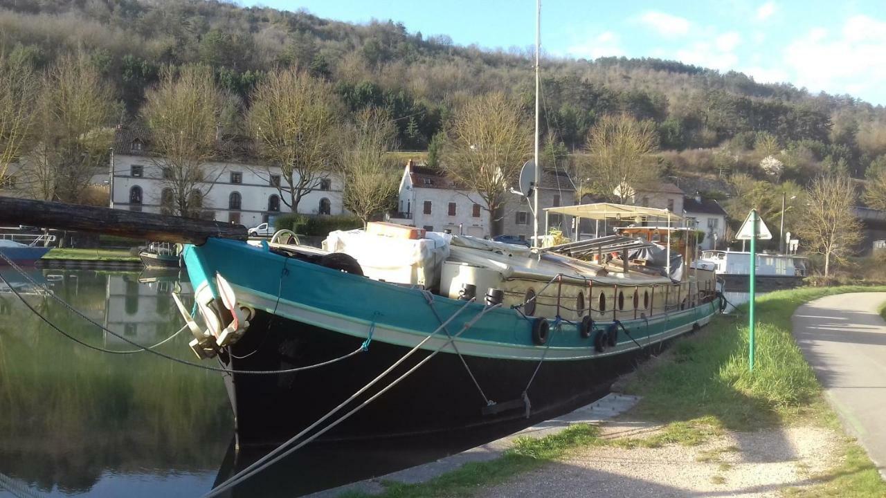Botel Peniche Ondine